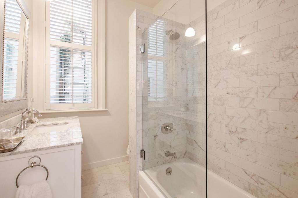 Pacific Heights Victorian Bedroom and Bathroom